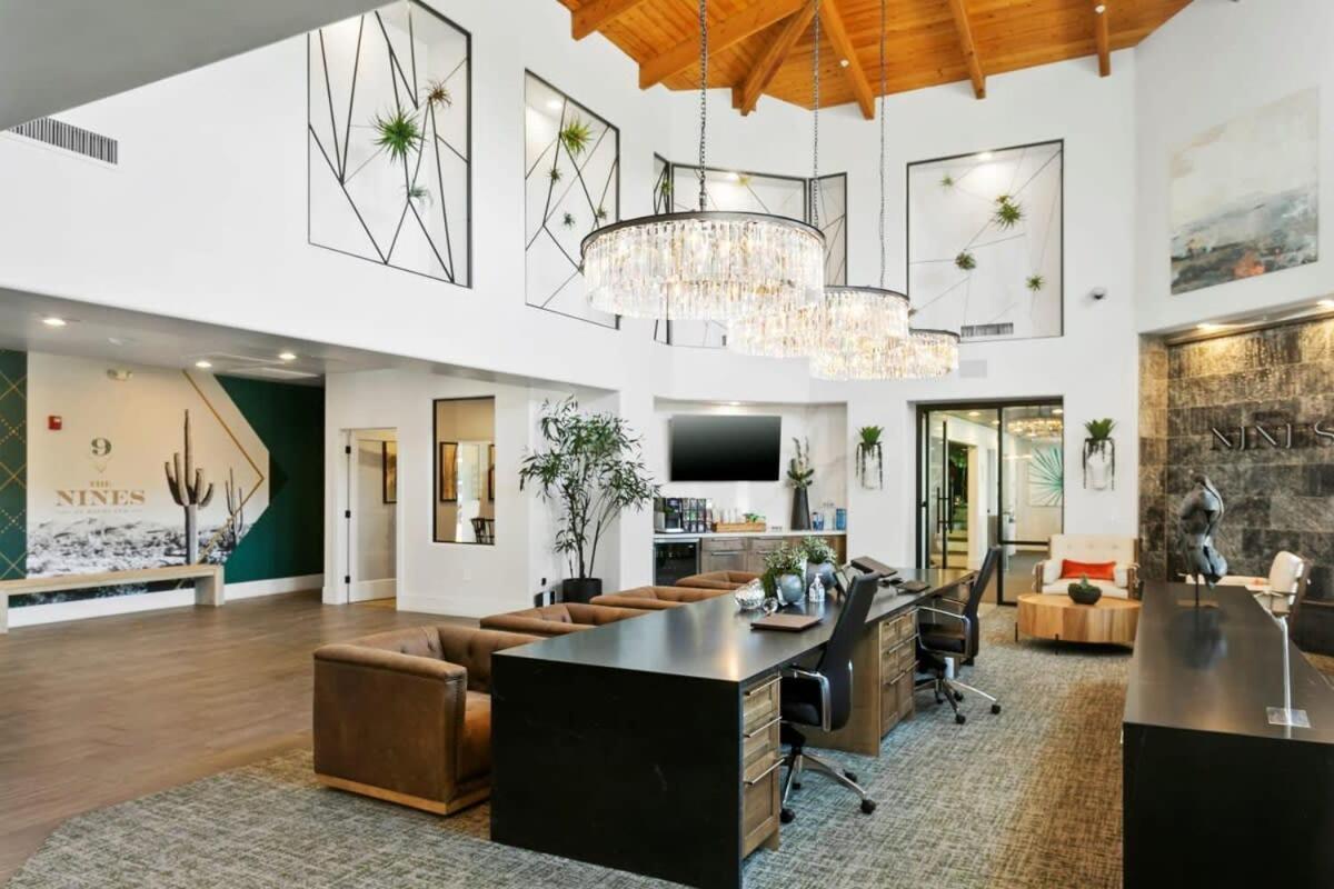 2br Cozysuites At Kierland Commons With Pool #10 *