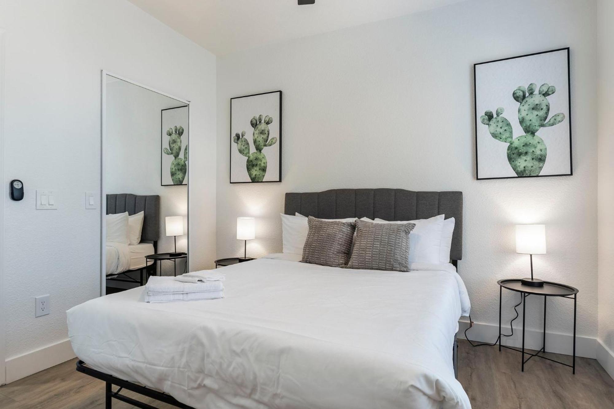2br Cozysuites At Kierland Commons With Pool #10 Apartment Scottsdale